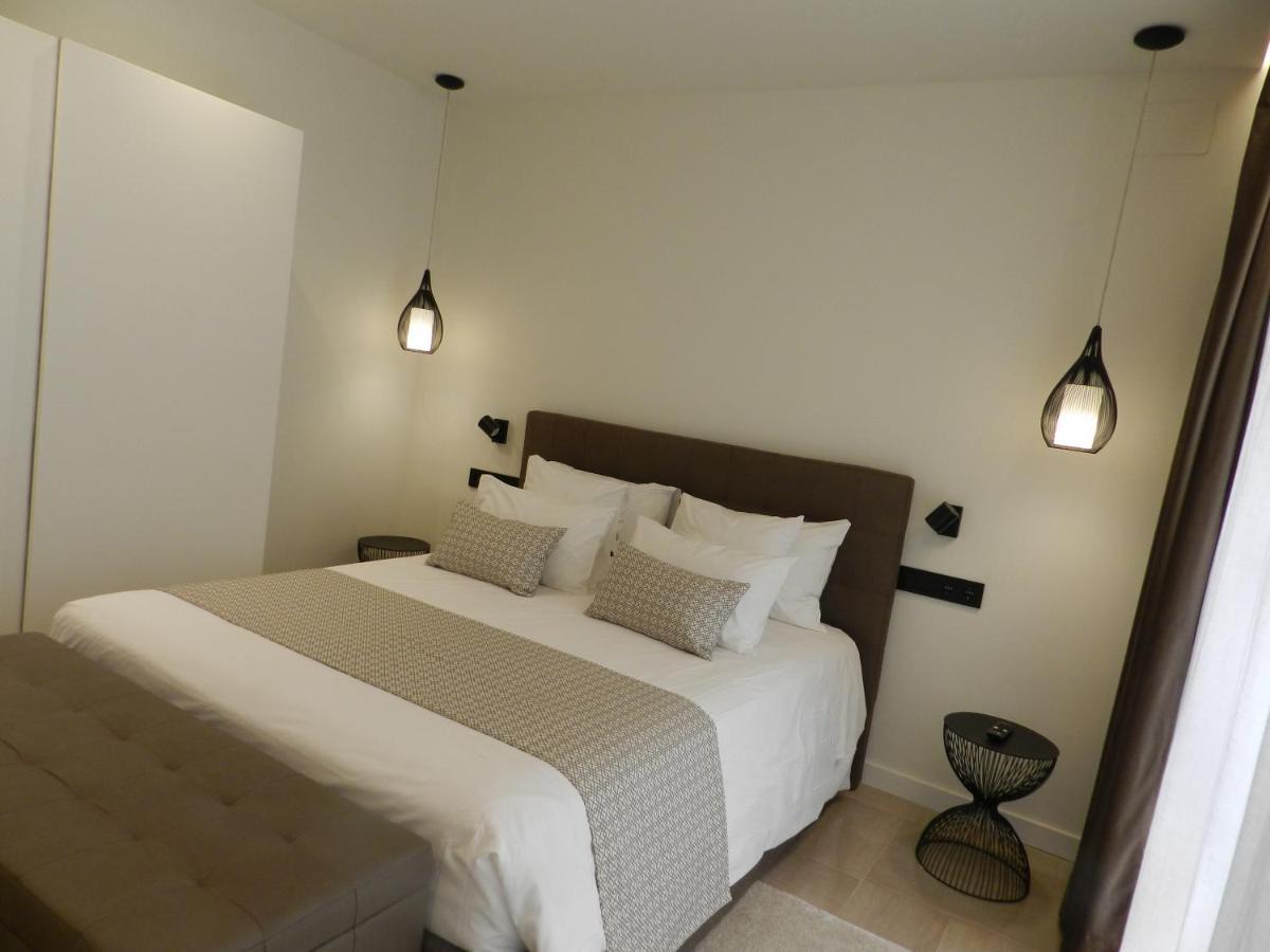 Hotel Manel マルトレル エクステリア 写真